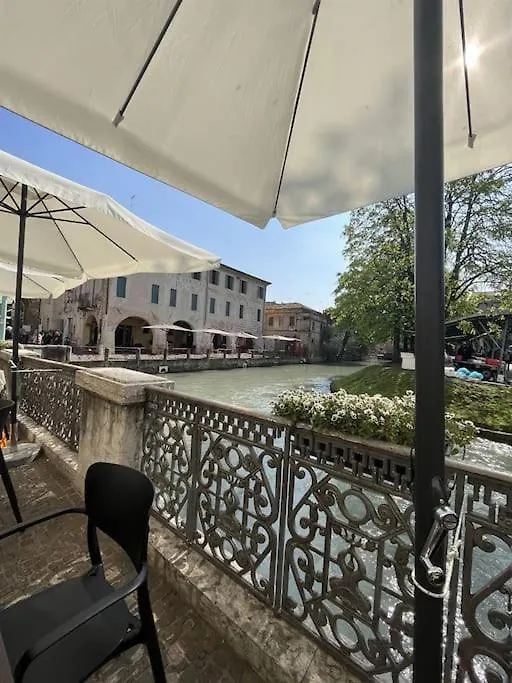 Centro Historico - Via Santa Caterina, Treviso, Italy Apartment