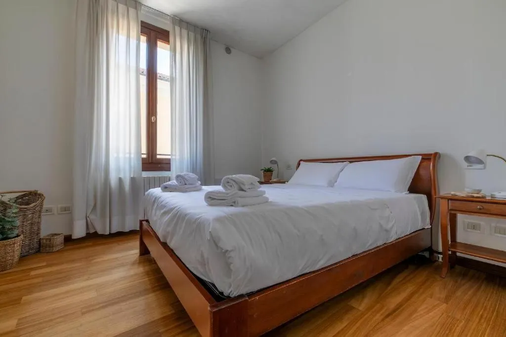 Centro Historico - Via Santa Caterina, Treviso, Italy Apartment Treviso